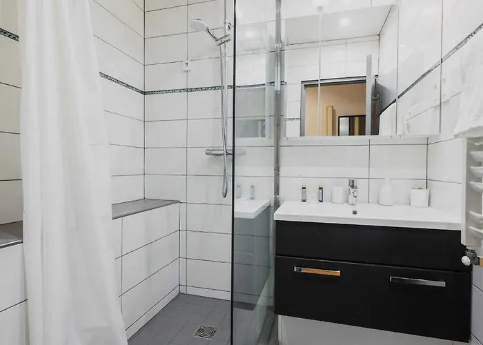 Ideal Location 2p Quiet Arc De Triomphe Apartament Paryż
